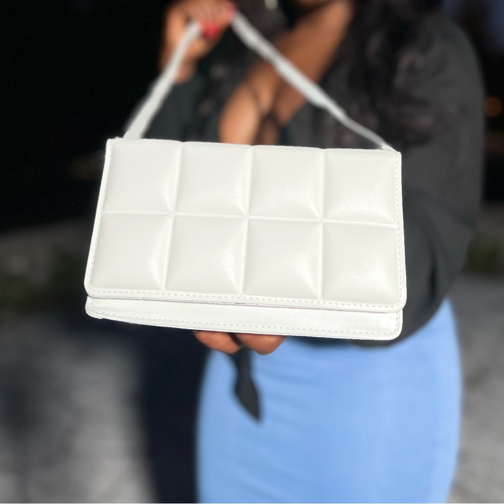 White crossbody bag